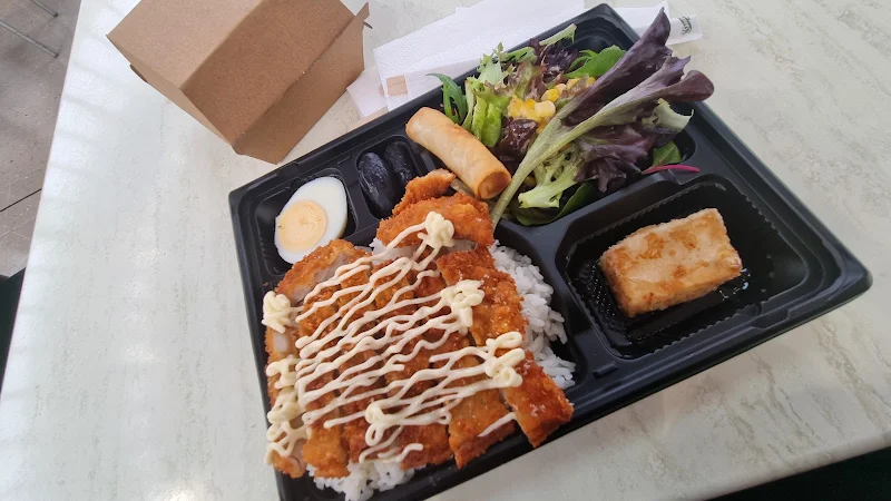 Tsukiji Sushi