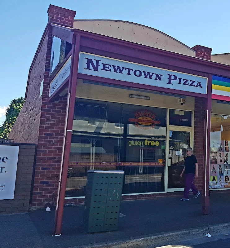Silvio's Newtown Pizza (Roman Style)