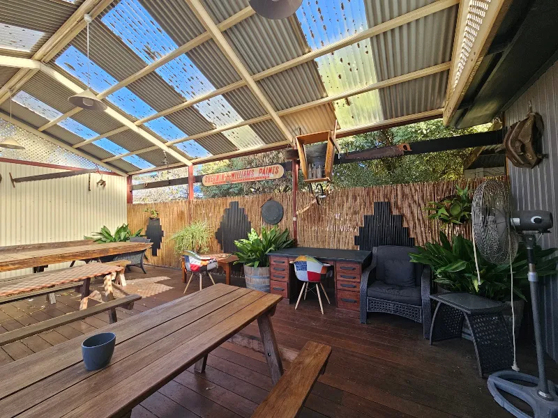 Pyalong Pub
