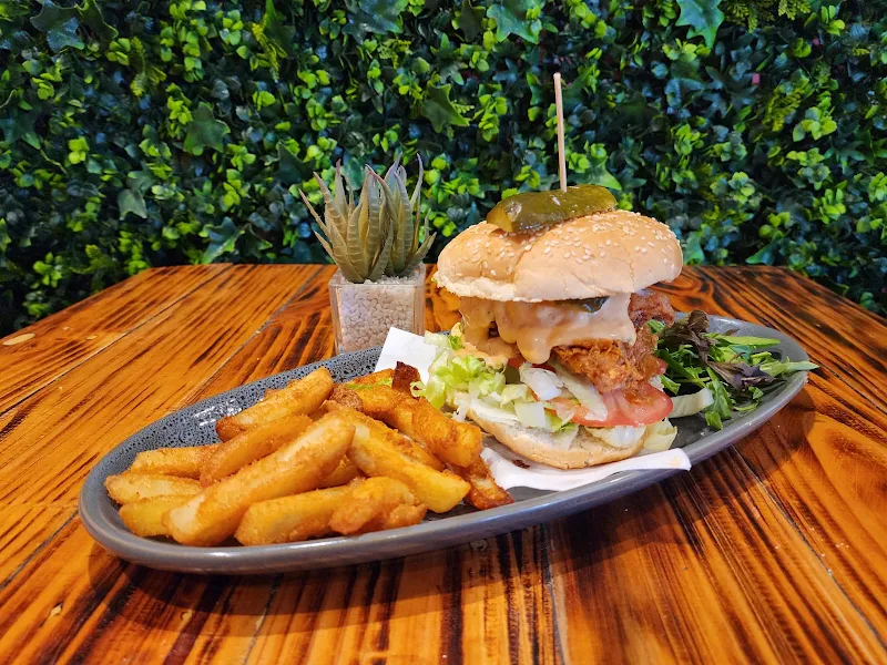 T.O.H Cafe and Restaurant