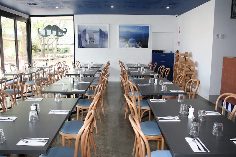Mavs Greek Restaurant