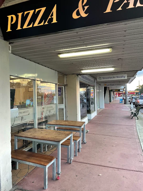 Zingarelli Pizza