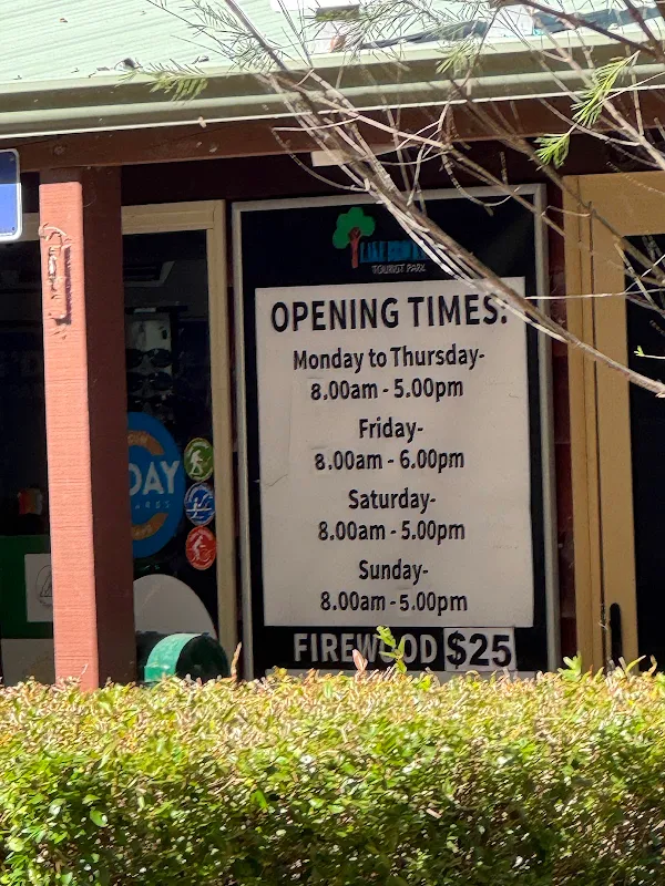 Lake Brockman Cafe