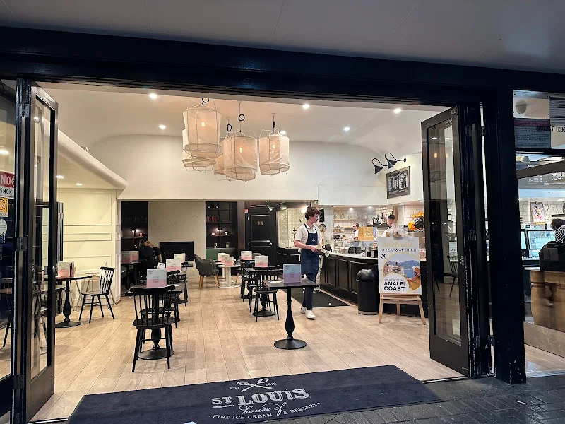 St Louis House Of Fine Ice Cream & Dessert
