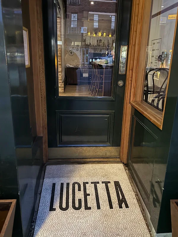 Lucetta Dining