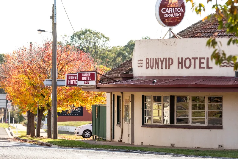 The Bunyip Hotel, Cavendish
