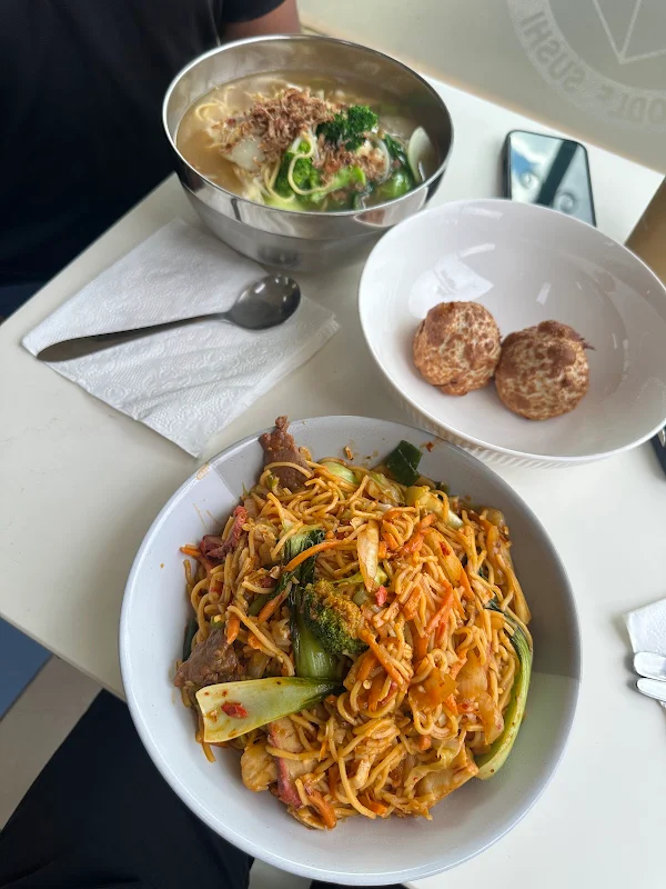 Asian Noodles Sushi King