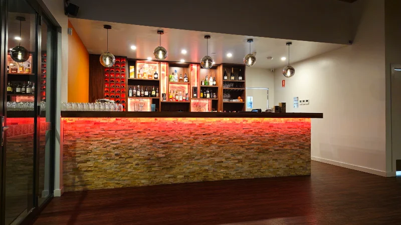 Maslina Bar and Grill