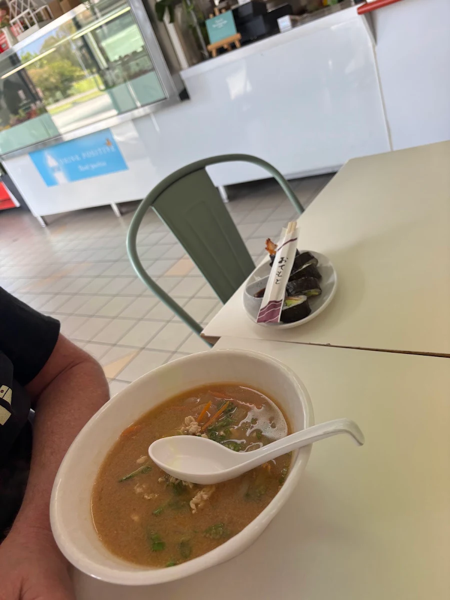 Food & drink, Koo Sushi