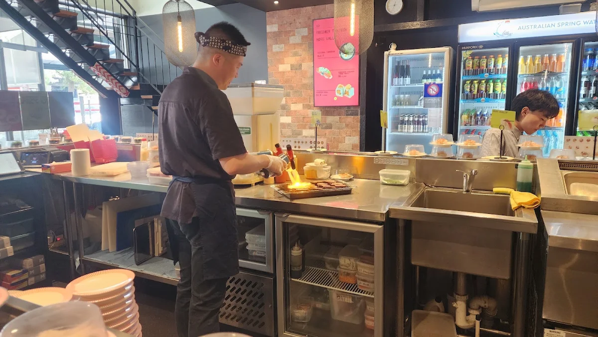 Vibe, Kintaro Sushi