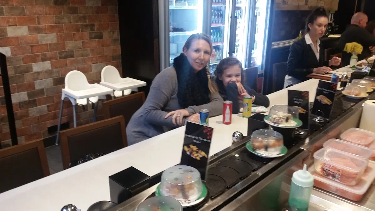 Vibe, Kintaro Sushi