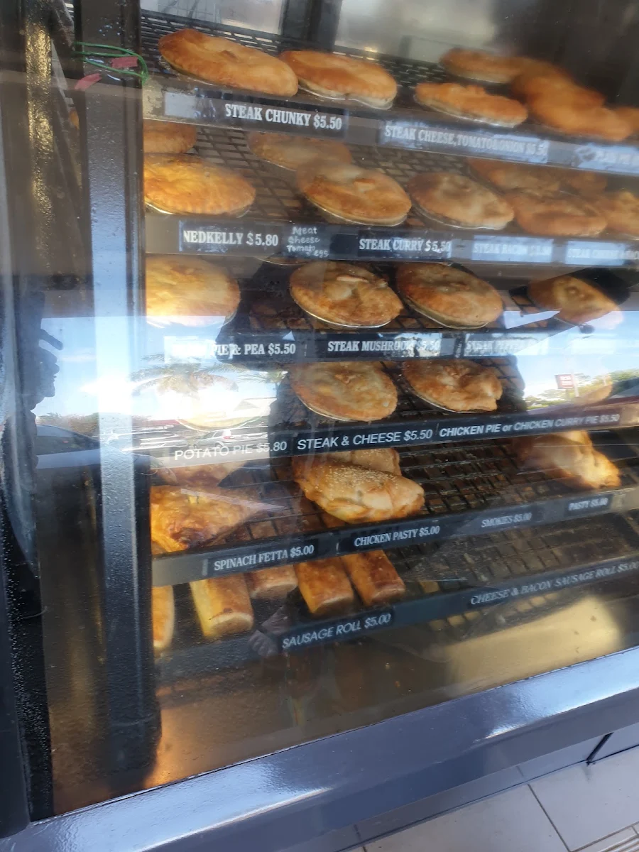 Menu, Ray's Hot Bread