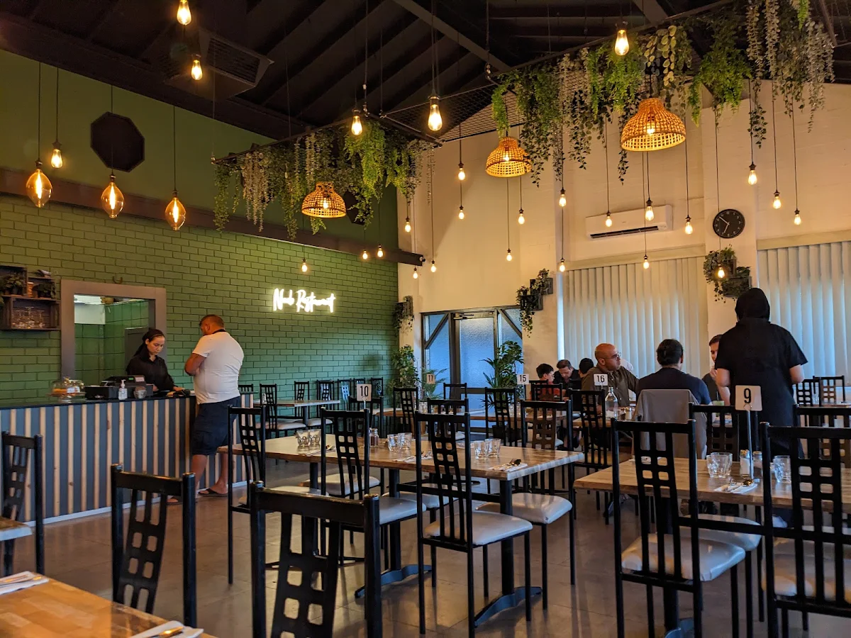 Vibe, Naab Restaurant