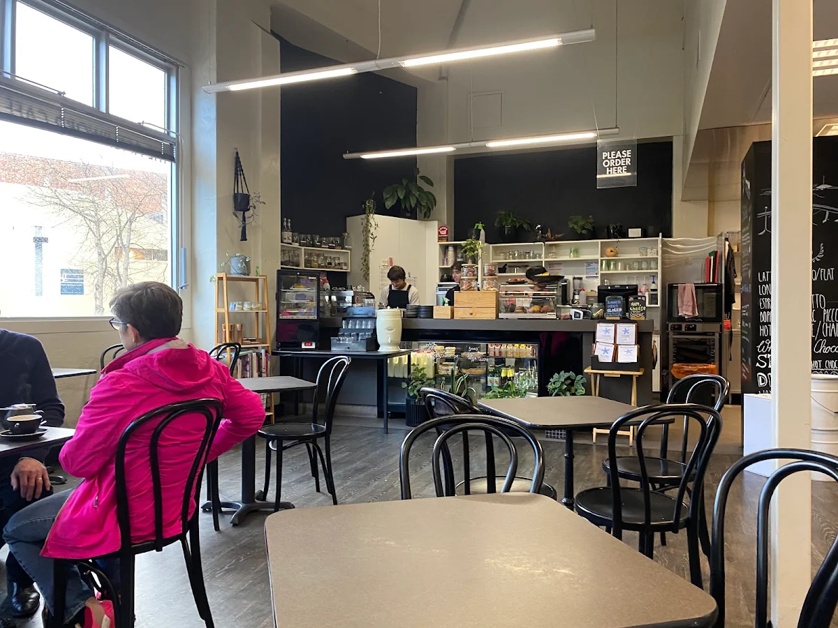 Vibe, Afterword Cafe