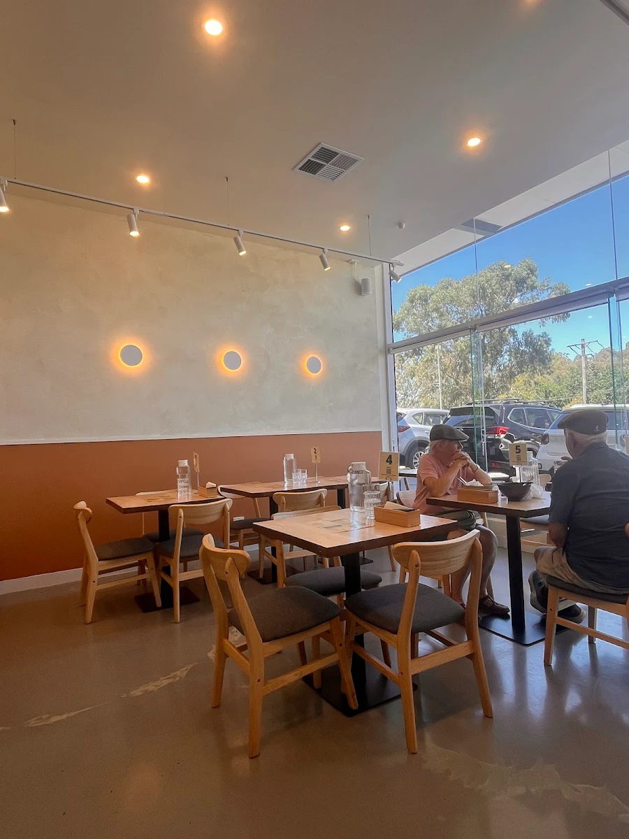 Vibe, HANAKA JAPANESE KITCHEN