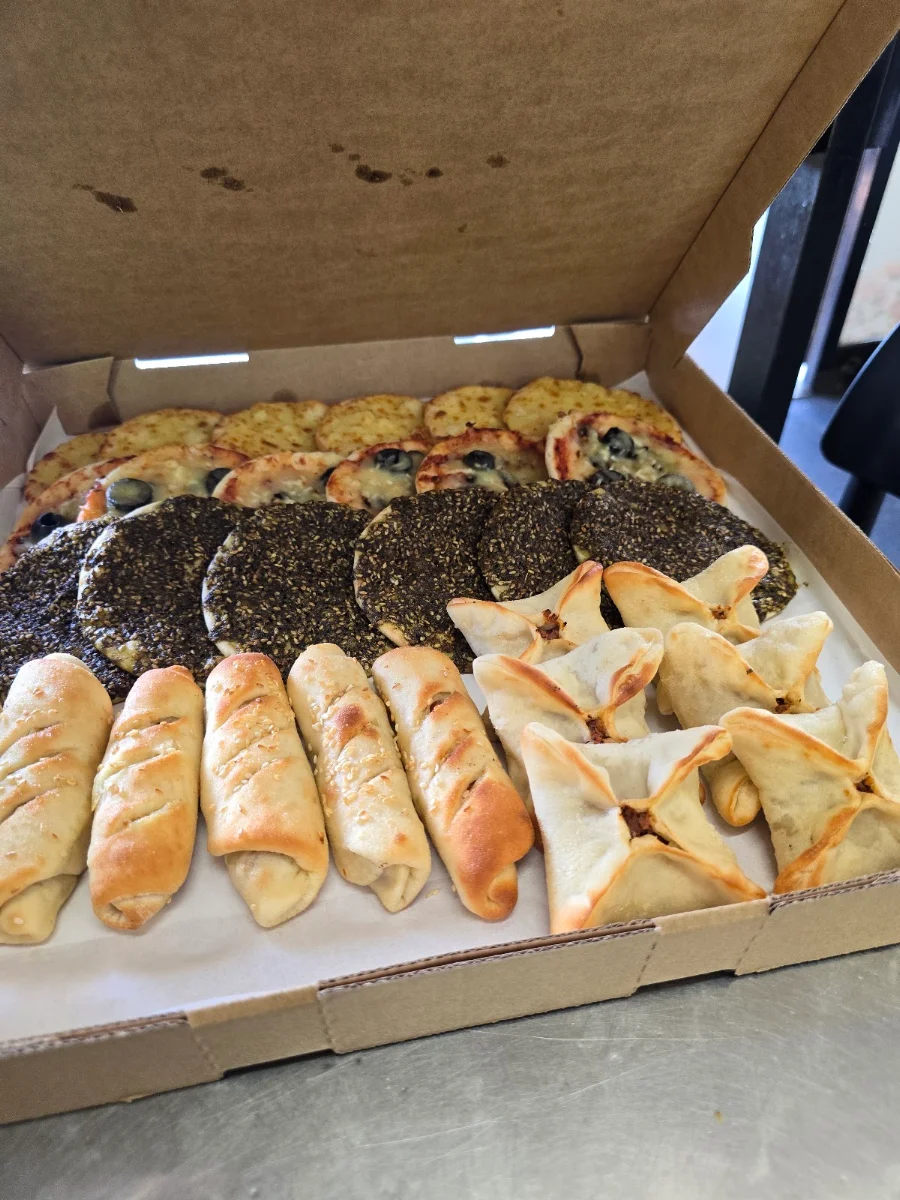 Food & drink, Yummy Bite Pizza