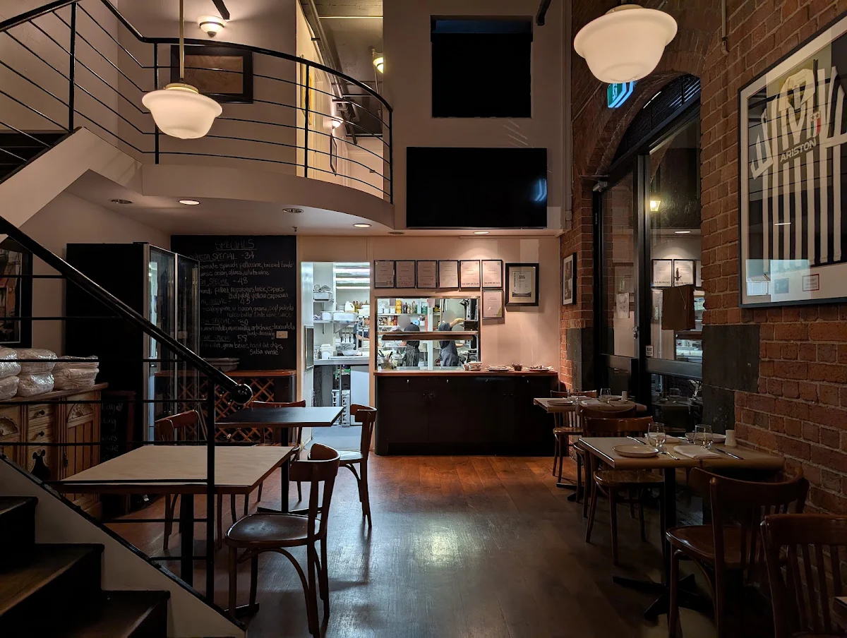 Vibe, Scugnizzo Ristorante