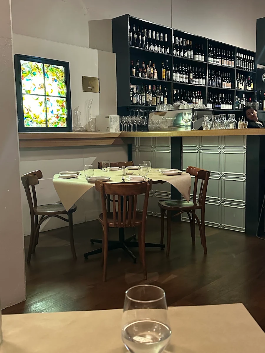 Vibe, Scugnizzo Ristorante