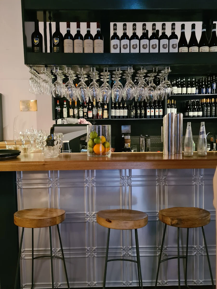 Vibe, Scugnizzo Ristorante