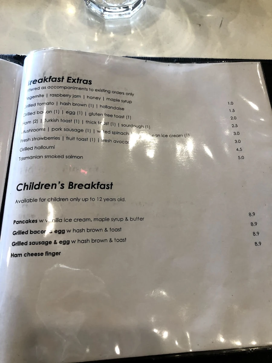 Menu, Litse Lounge
