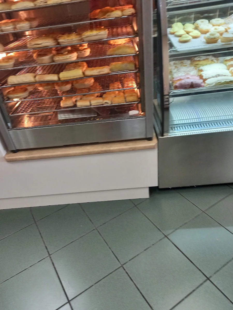 Vibe, OK Pie Shop