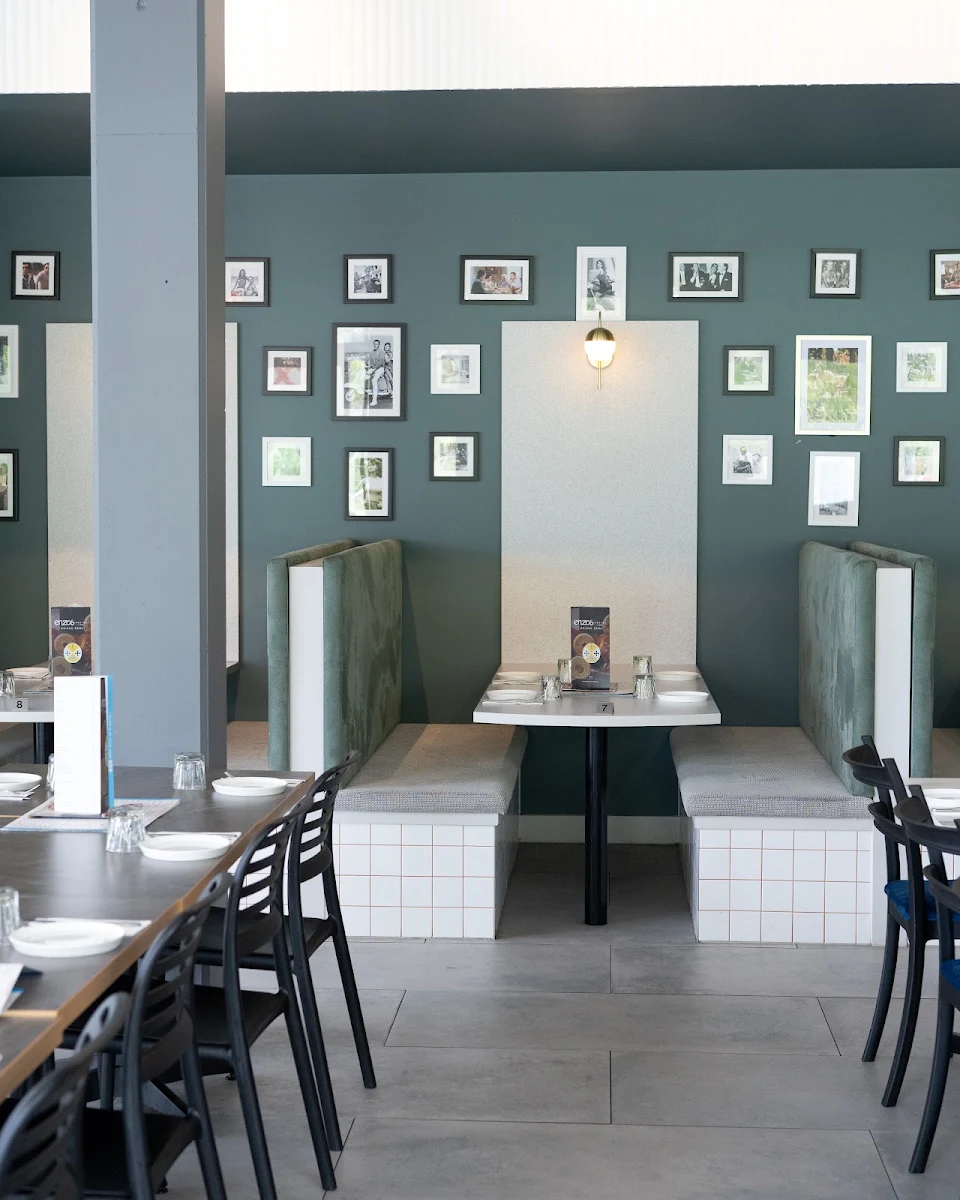 Vibe, Enzos Cucina Coomera
