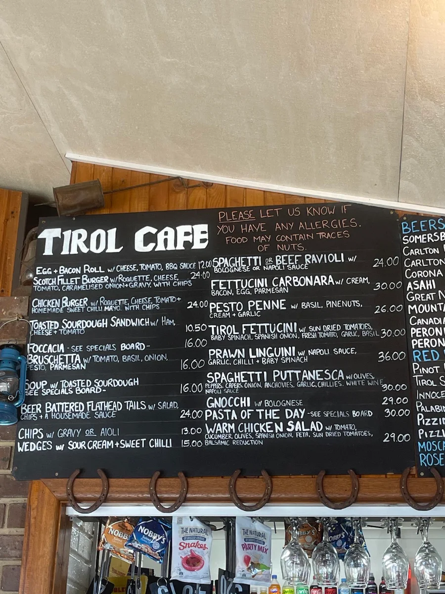 Menu, Tirol Café
