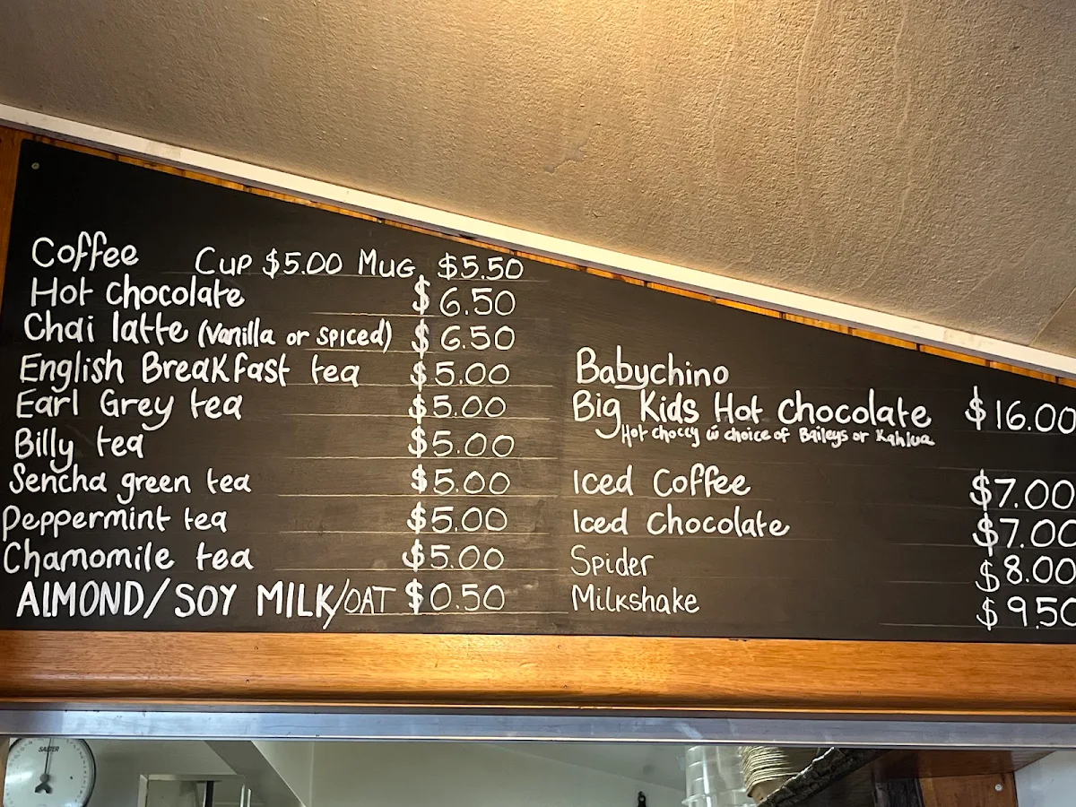 Menu, Tirol Café