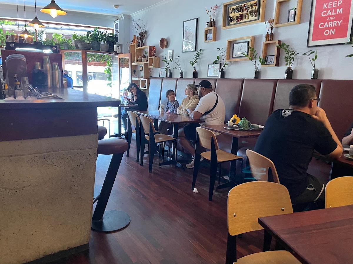 Vibe, The Imp Cafe