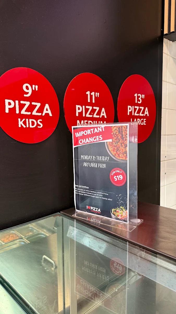 Menu, I Love Pizza Randwick