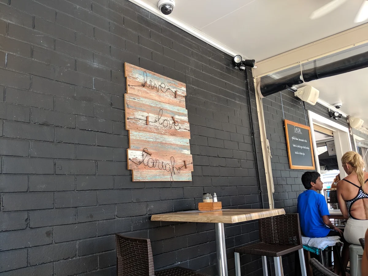 Vibe, Street Corner Espresso