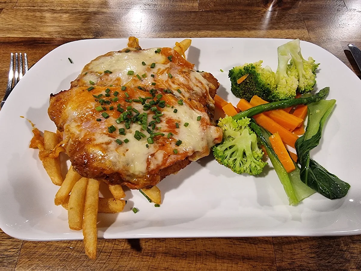 Food & drink, The Wallenjoe Hotel