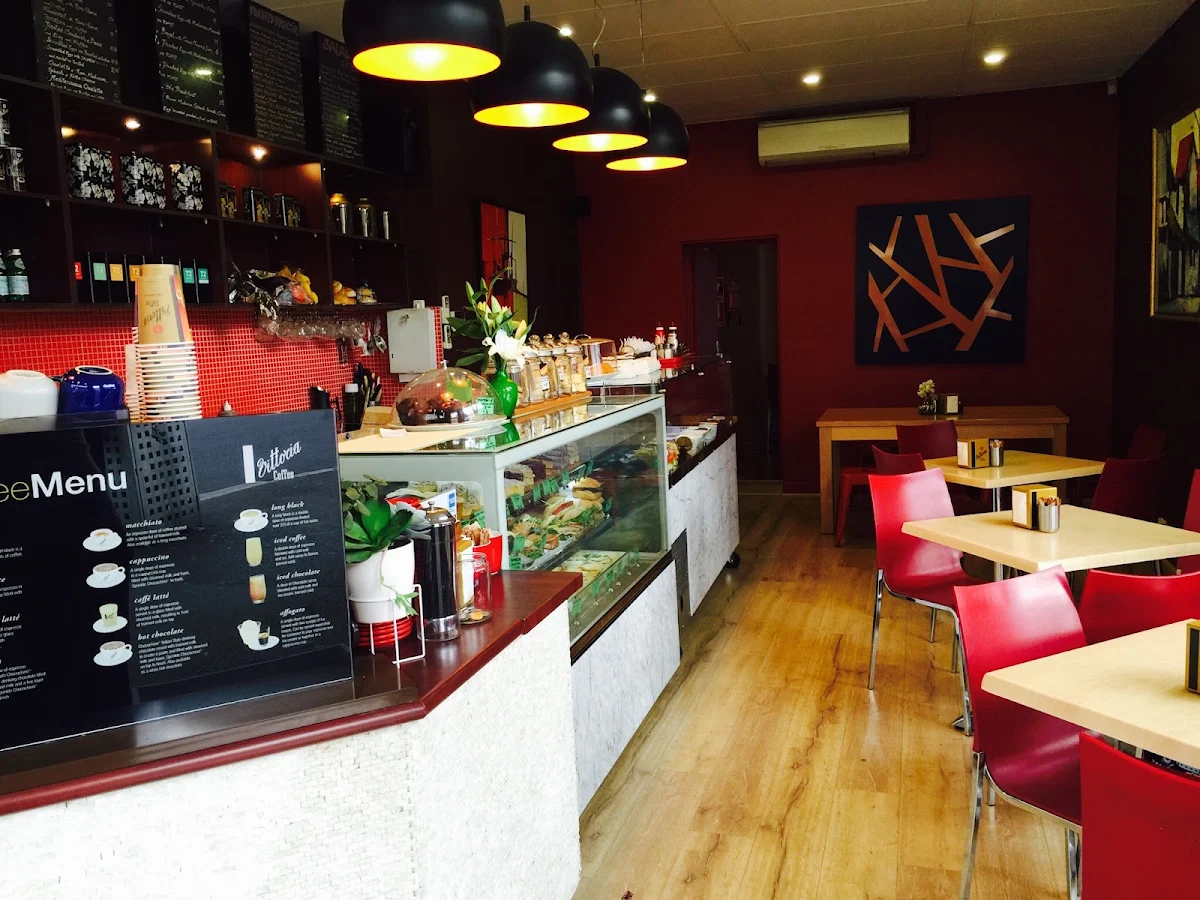 Vibe, The Victoria Lounge Cafe & Sandwich Bar.