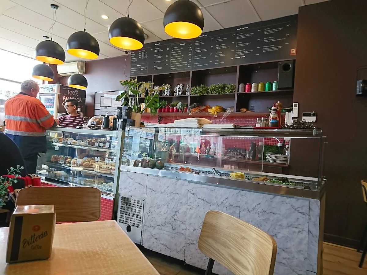 Vibe, The Victoria Lounge Cafe & Sandwich Bar.