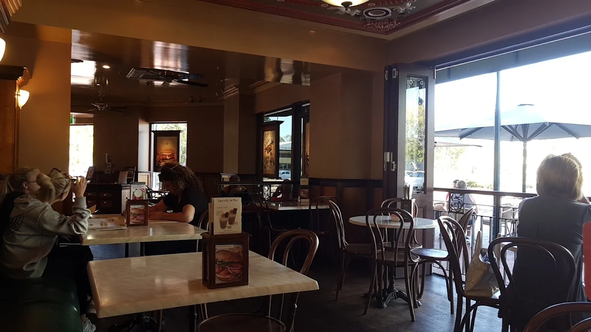 Vibe, Dôme Café - Joondalup