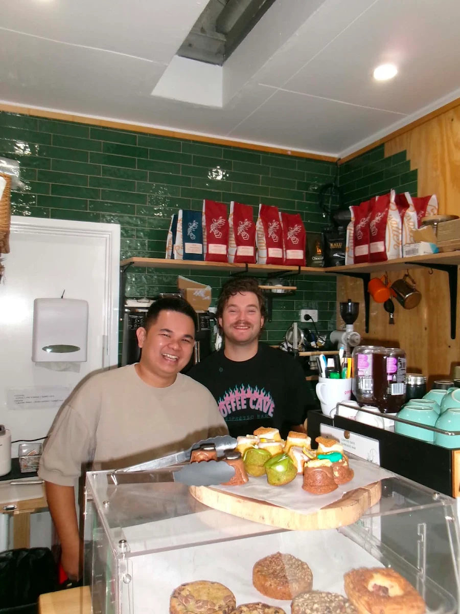 Vibe, Coffee Cave Espresso Bar