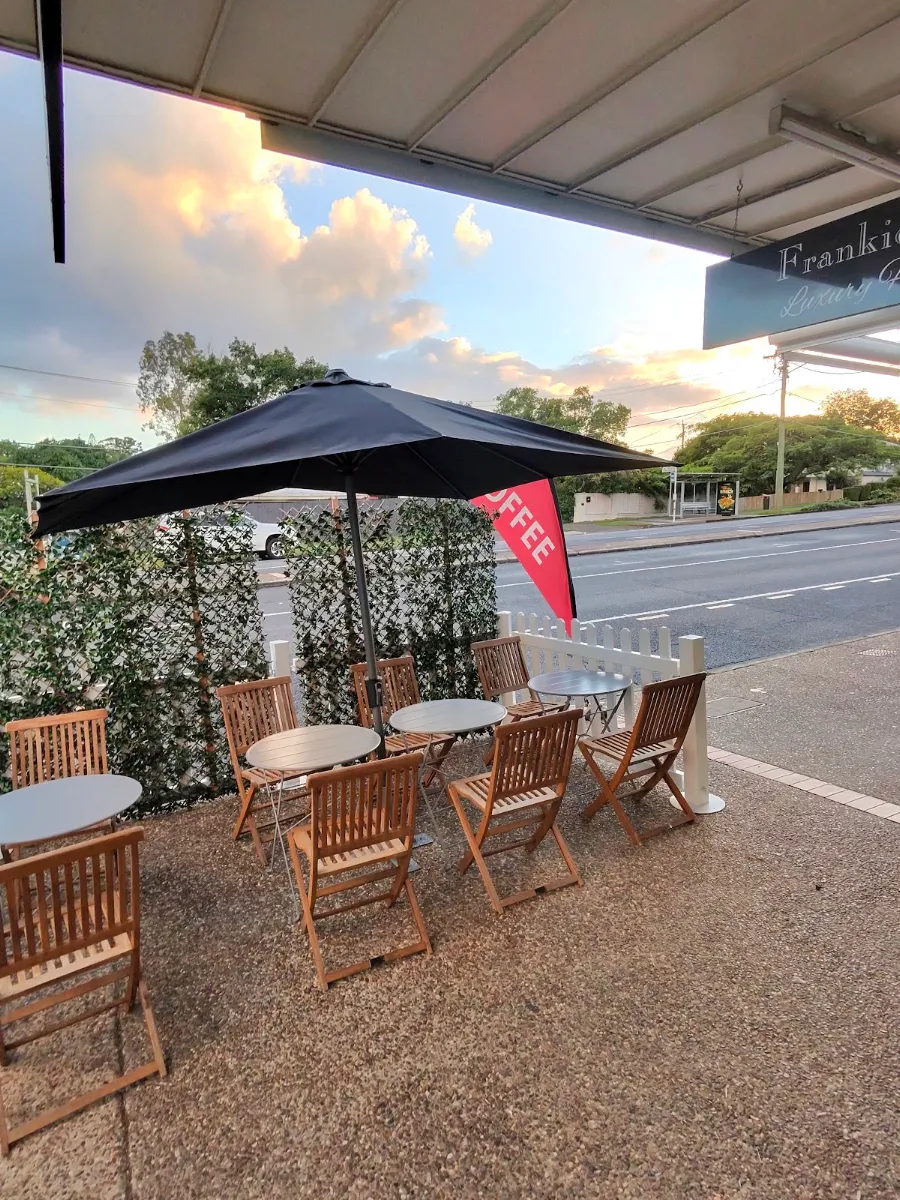 Vibe, Coffee Cave Espresso Bar