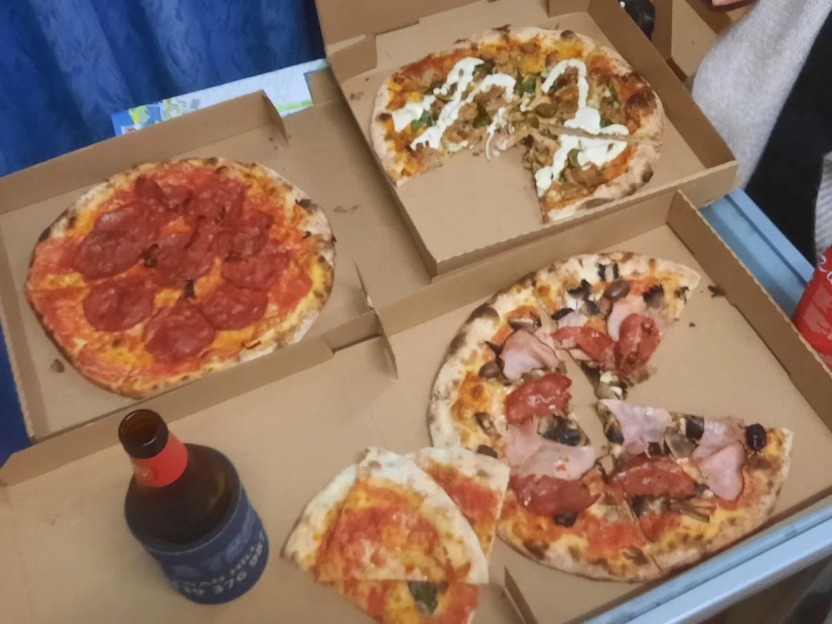 Food & drink, The Local Metung