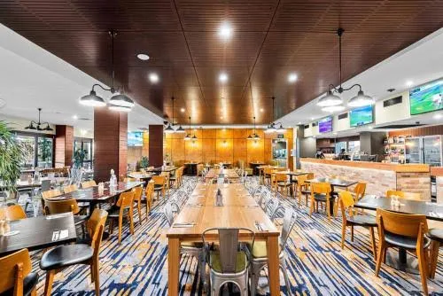 Vibe, Morayfield Tavern