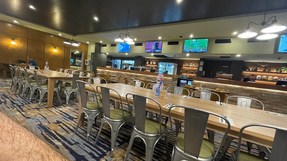 Vibe, Morayfield Tavern