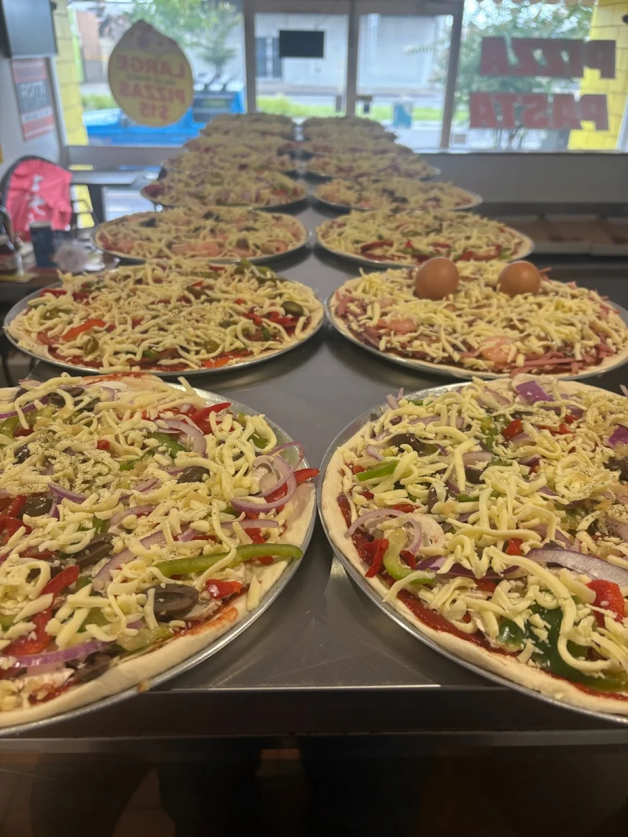 Food & drink, Zdrazil's Pizza