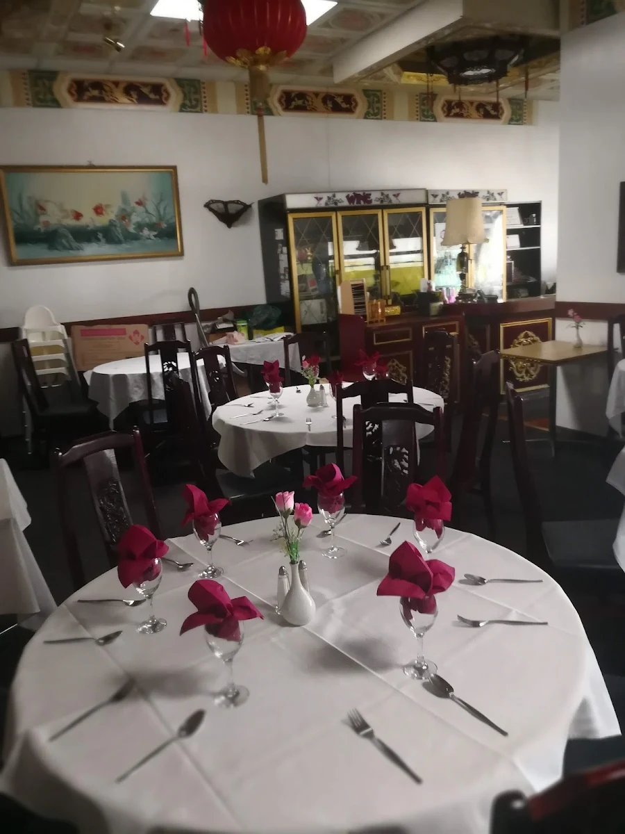 Vibe, Swan Lake Chinese Restaurant