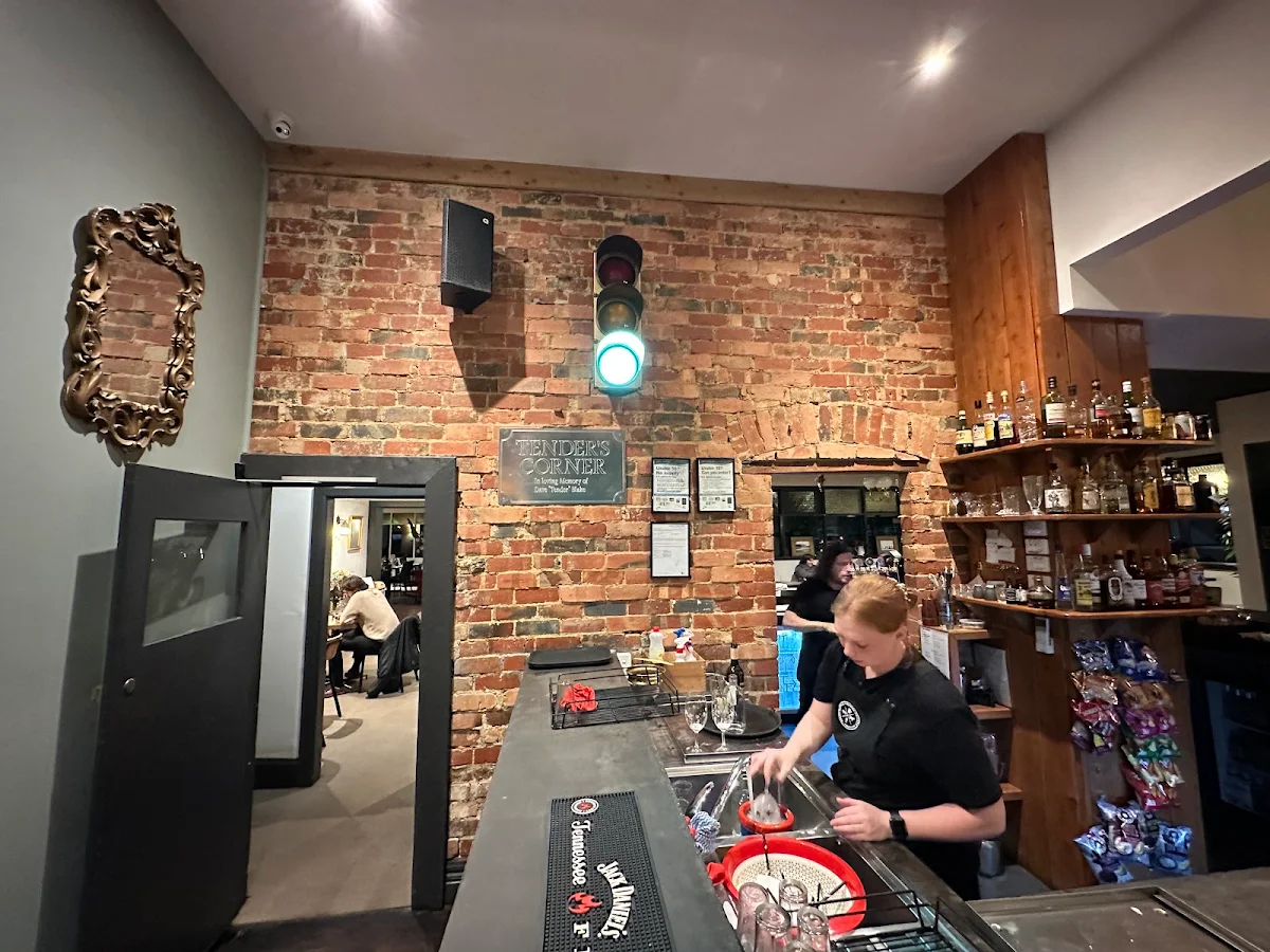 Vibe, Farmers Arms Creswick