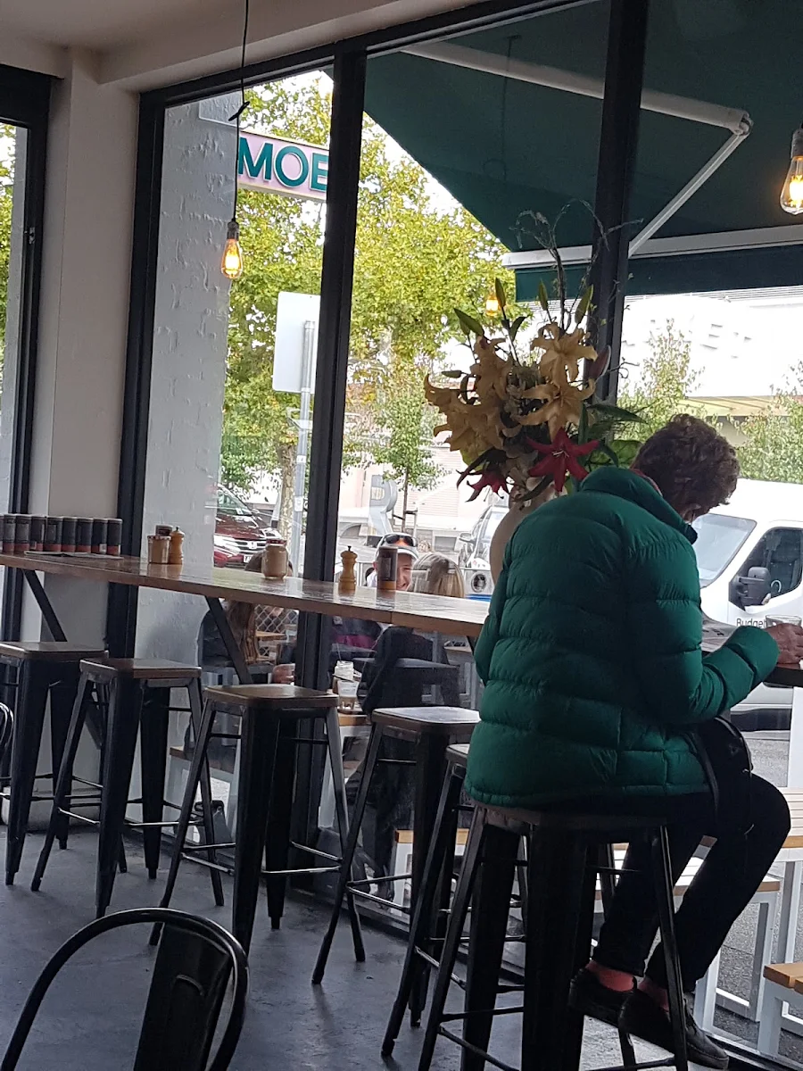 Vibe, MOB Camberwell