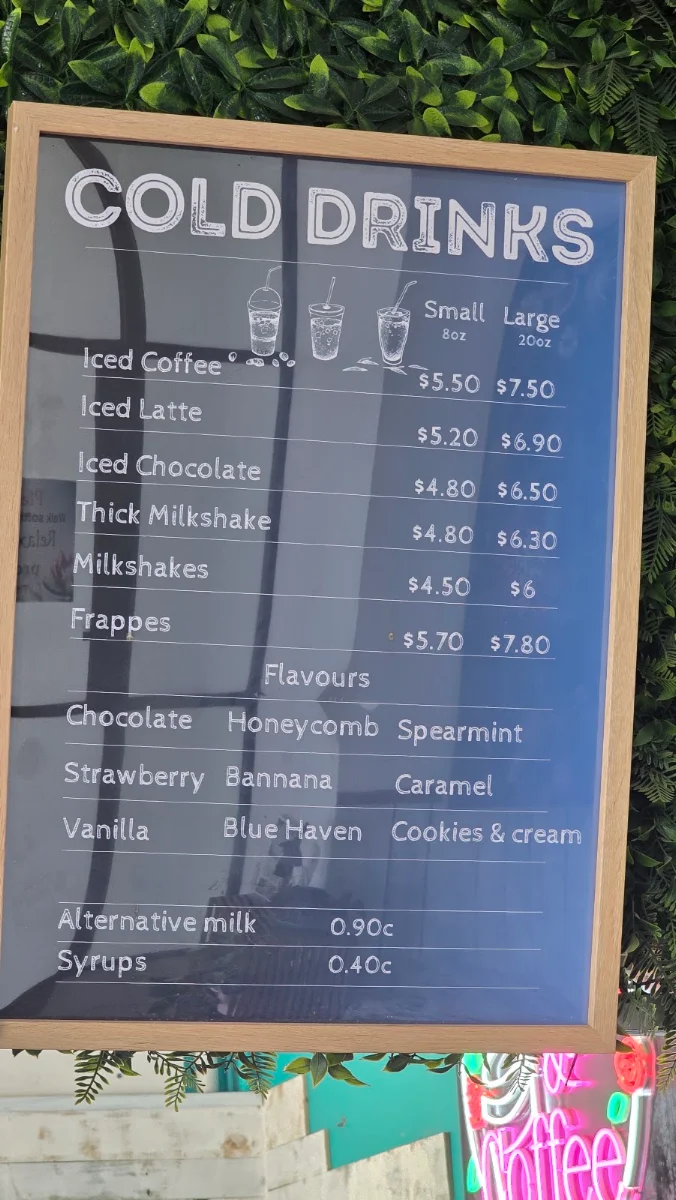 Menu, Crumbs & Coffee
