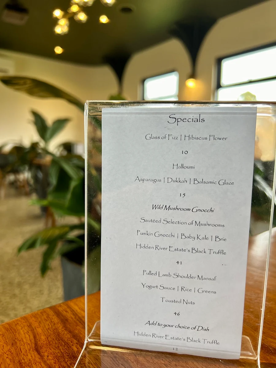 Menu, Hidden River Estate