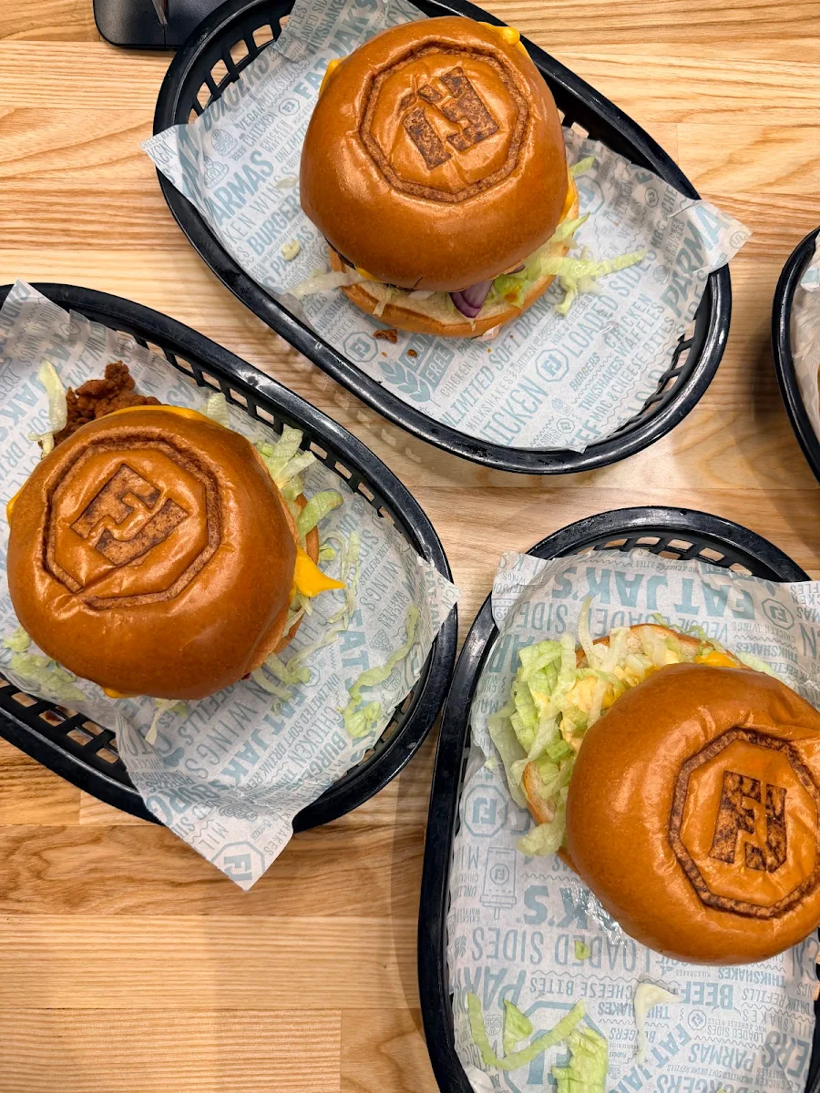 Food & drink, FAT JAK'S / GET CLUCK'D MERRYLANDS