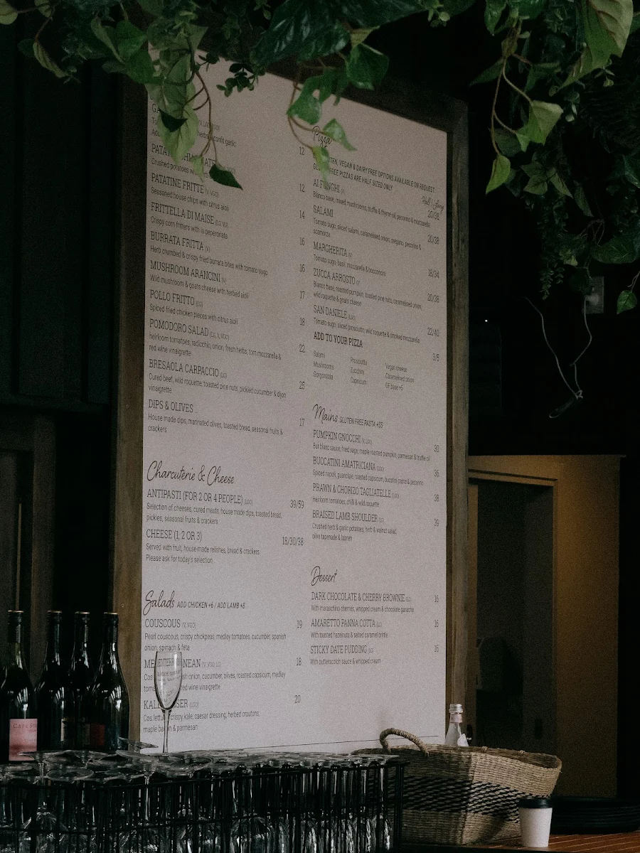Menu, T'Gallant Pizzeria
