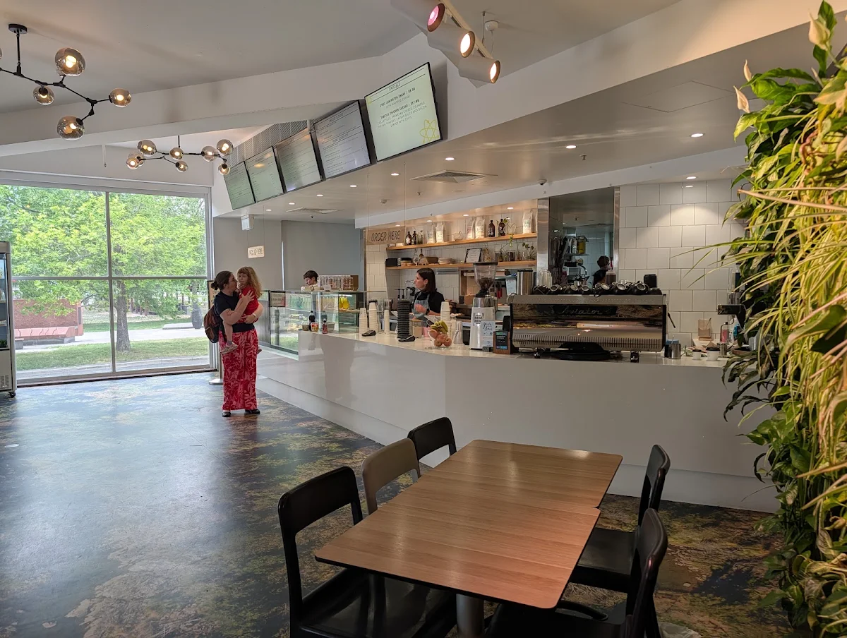 Vibe, Atomic Catering