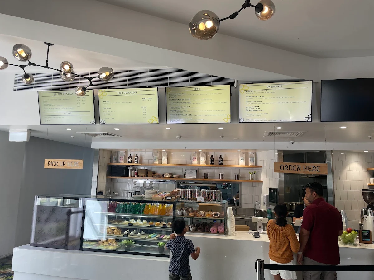 Vibe, Atomic Catering